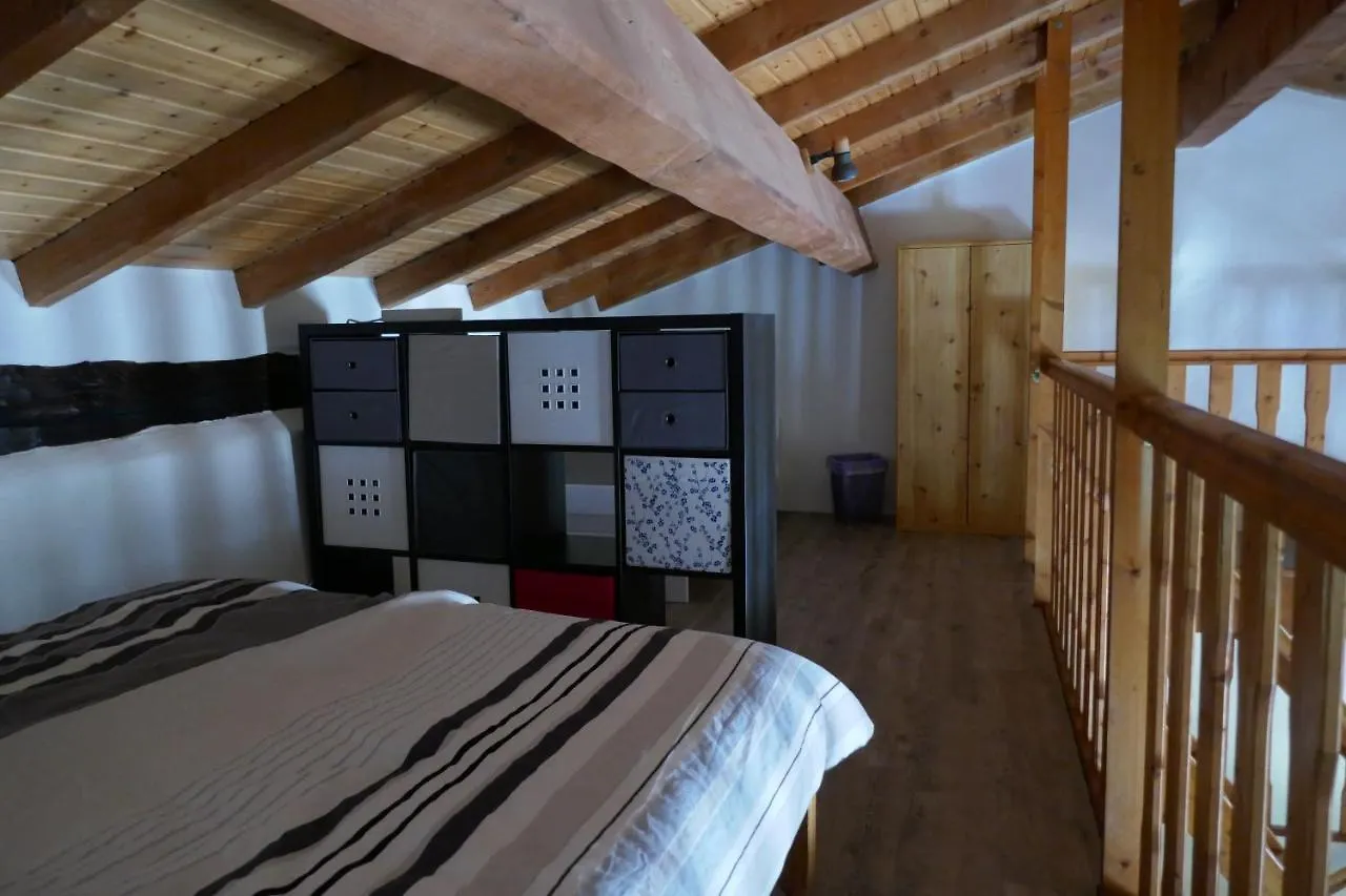 Apartment La Grange - Chez Gisi - Fuer Naturliebhaber, Abenteurer Und Geniesser Rocles