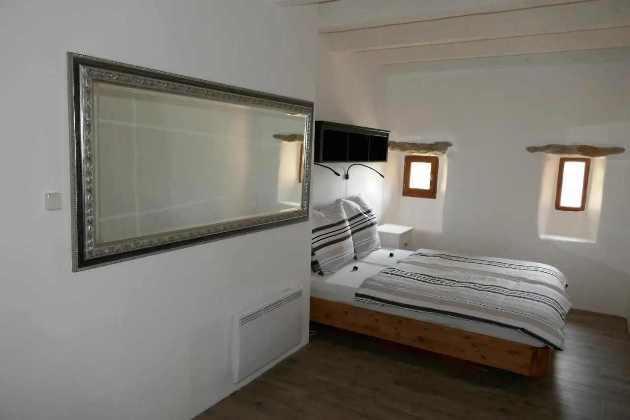 Apartment La Grange - Chez Gisi - Fuer Naturliebhaber, Abenteurer Und Geniesser Rocles